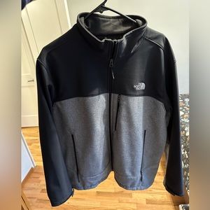Northface XL jacket.  Gray and Black.  Like new, lightly used